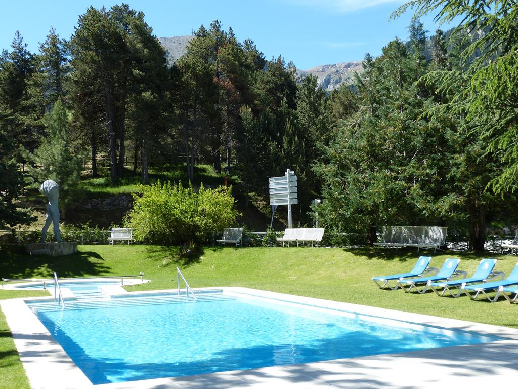 Alp Hotel La Masella Eksteriør billede